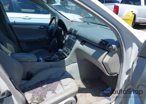 2005 Mercedes-Benz C 230 Kompressor Sport from USA, damaged, VIN WDBRF40J55F582802